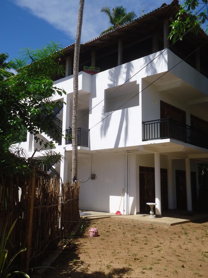 Bed and Breakfast Hiriketiya White House Dikwella Exterior foto