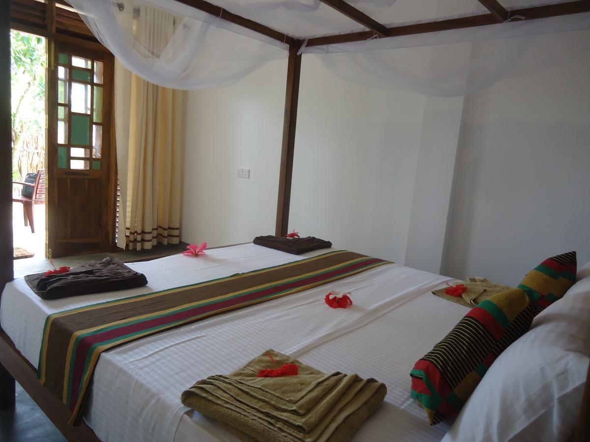 Bed and Breakfast Hiriketiya White House Dikwella Exterior foto