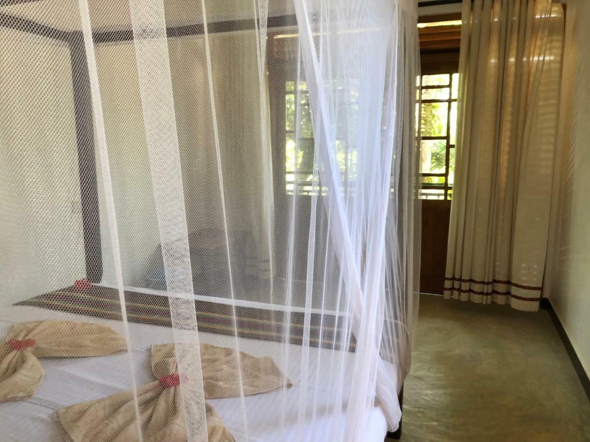 Bed and Breakfast Hiriketiya White House Dikwella Exterior foto